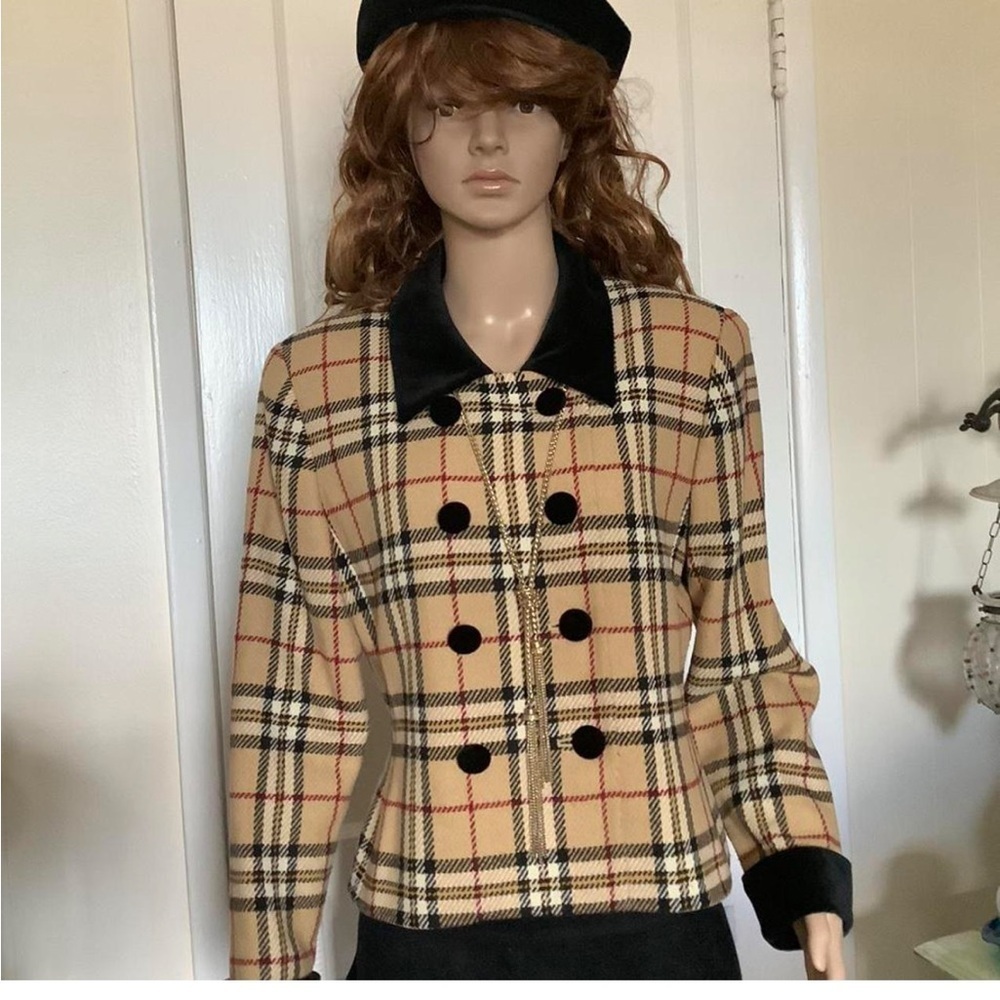 VTG-KASPER A.S.L-14. Petite-plaid, velvet collar, double breasted jacket/Blazer.